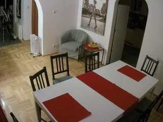 voyeurcam-julmodels-dining