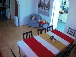 voyeurcam-julmodels-dining Webcam Model Profile