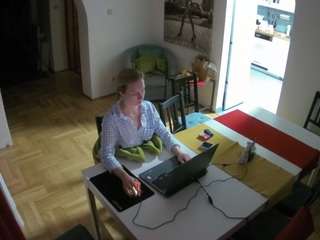 voyeurcam-julmodels-dining camsoda