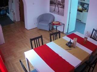 voyeurcam-julmodels-dining