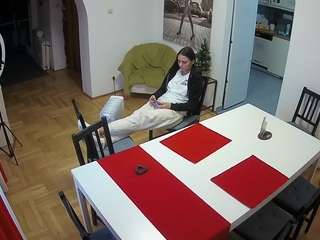 voyeurcam-julmodels-dining
