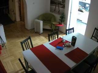 voyeurcam-julmodels-dining