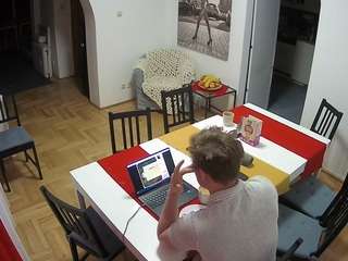 voyeurcam-julmodels-dining