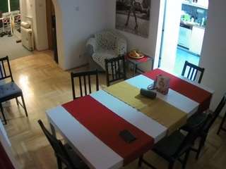voyeurcam-julmodels-dining webcam
