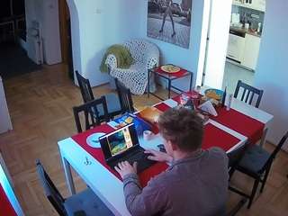 voyeurcam-julmodels-dining