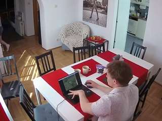 voyeurcam-julmodels-dining camsoda