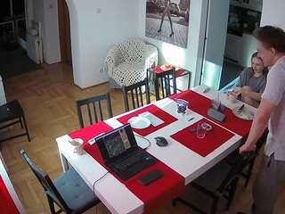 voyeurcam-julmodels-dining