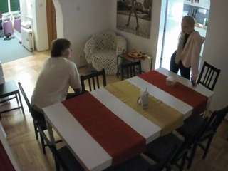 voyeurcam-julmodels-dining live cam profile