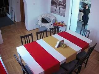 voyeurcam-julmodels-dining