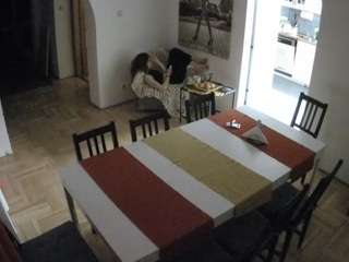 voyeurcam-julmodels-dining's CamSoda show and profile
