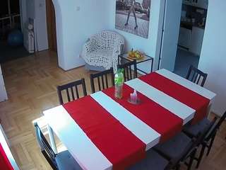 voyeurcam-julmodels-dining