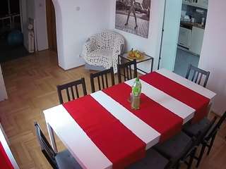 voyeurcam-julmodels-dining