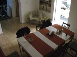 voyeurcam-julmodels-dining