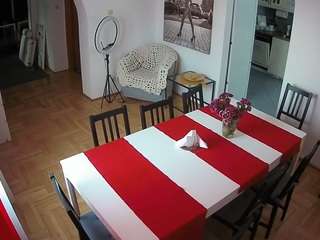voyeurcam-julmodels-dining