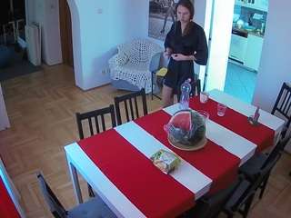 voyeurcam-julmodels-dining