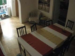 voyeurcam-julmodels-dining