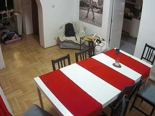 voyeurcam-julmodels-dining