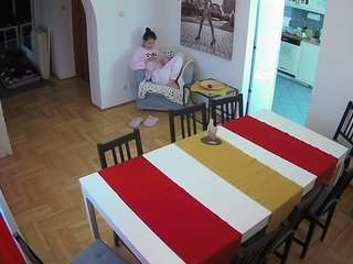 voyeurcam-julmodels-dining
