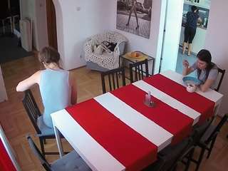 voyeurcam-julmodels-dining
