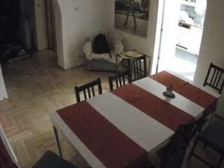 voyeurcam-julmodels-dining