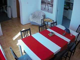 voyeurcam-julmodels-dining