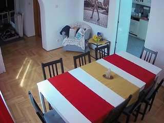voyeurcam-julmodels-dining