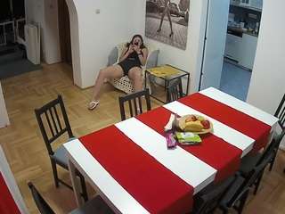voyeurcam-julmodels-dining