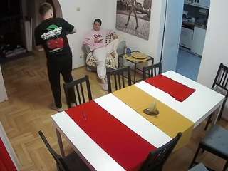 voyeurcam-julmodels-dining