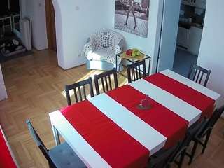 voyeurcam-julmodels-dining