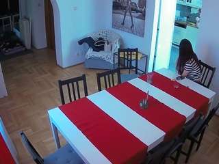 voyeurcam-julmodels-dining