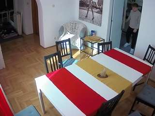 voyeurcam-julmodels-dining