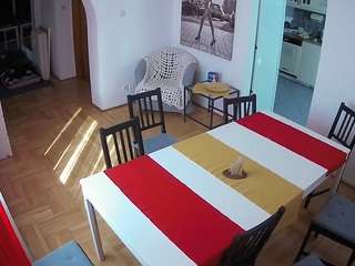 voyeurcam-julmodels-dining