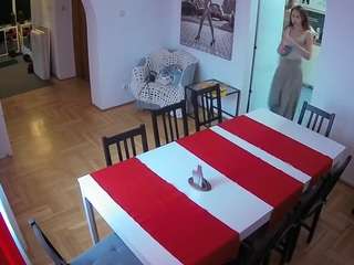 voyeurcam-julmodels-dining