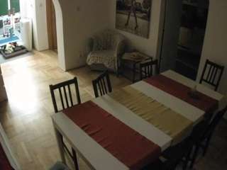 voyeurcam-julmodels-dining