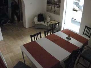 voyeurcam-julmodels-dining