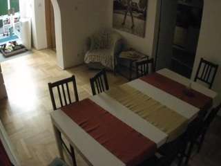 voyeurcam-julmodels-dining