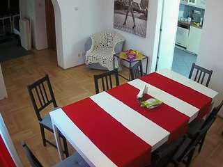 voyeurcam-julmodels-dining