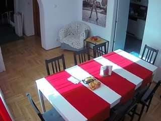 voyeurcam-julmodels-dining