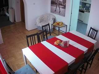 voyeurcam-julmodels-dining