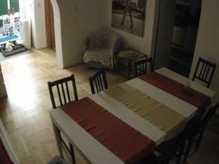 voyeurcam-julmodels-dining