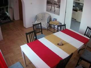 Julmodels Dining Room live cam preview