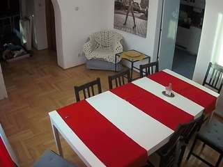 Julmodels Dining Room live cam preview