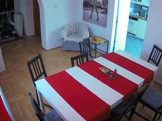 Julmodels Dining Room live cam preview
