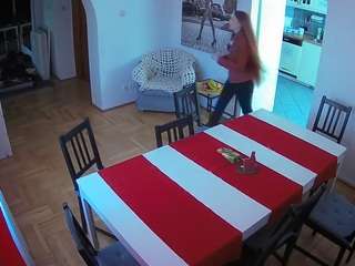 voyeurcam-julmodels-dining