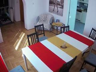voyeurcam-julmodels-dining