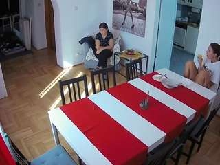 voyeurcam-julmodels-dining