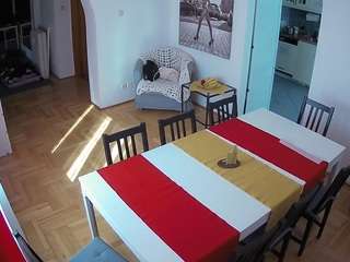 voyeurcam-julmodels-dining