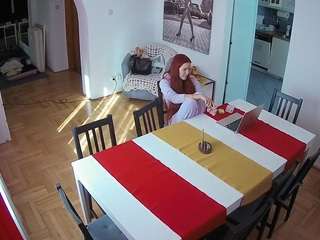 voyeurcam-julmodels-dining