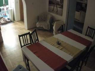 voyeurcam-julmodels-dining