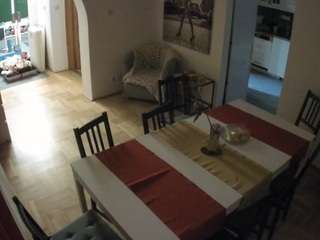 voyeurcam-julmodels-dining